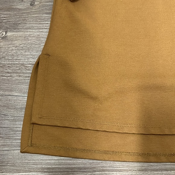 Eileen Fisher Petite Size PP Split Hem 3/4 Sleeve Top - Picture 4 of 8